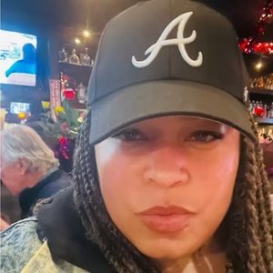 Meet your Posher, Jade